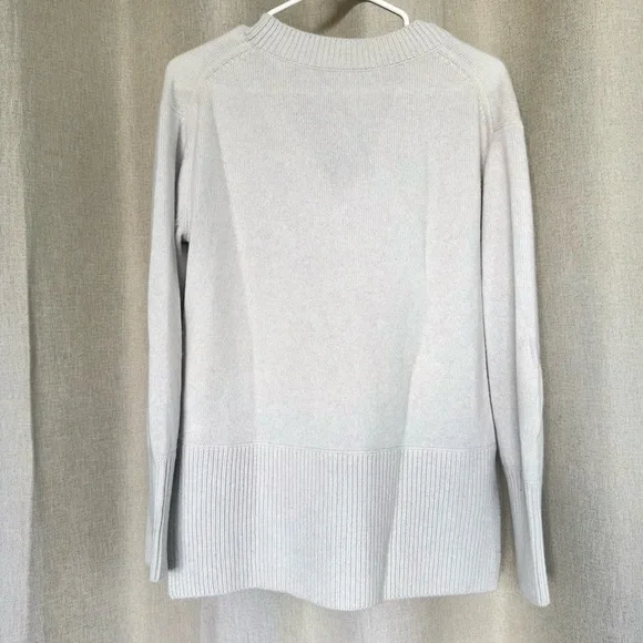 Vince Cashmere Gray V-neck Ribbed Hem Long Sleeve Sweater S